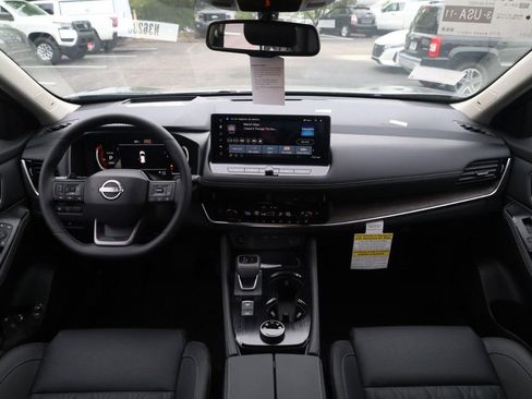 New 2026 Nissan Rogue Platinum w/ Platinum Premium Package AWD/4WD image 6