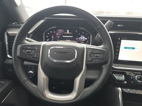 Used 2024 GMC Sierra 3500 Denali w/ Denali Reserve Package image 14