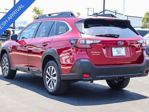 Certified 2024 Subaru Outback Premium AWD/4WD image 7