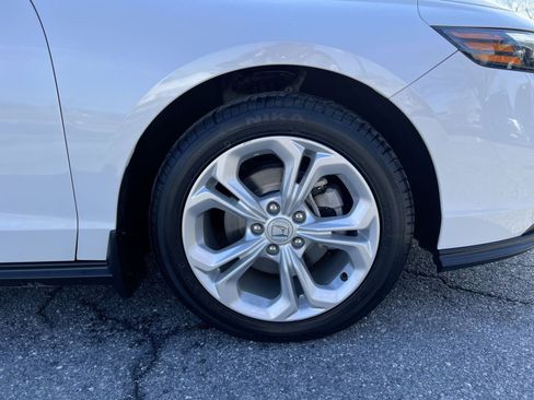 Used 2023 Honda Accord LX image 12