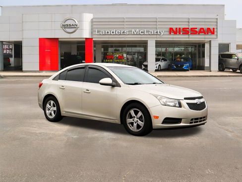 Used 2014 Chevrolet Cruze LT image 1