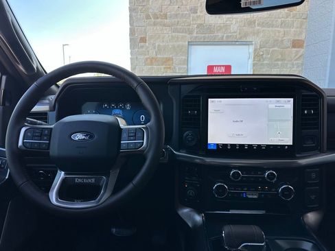 New 2025 Ford F150 King Ranch w/ FX4 Off-Road Package image 32