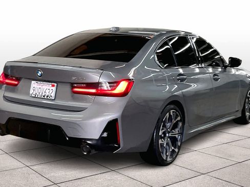 Used 2025 BMW 330i Sedan w/ M Sport Package image 15