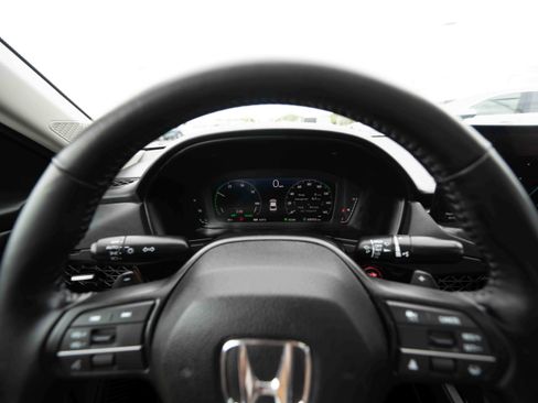 Used 2025 Honda Accord EX-L image 15