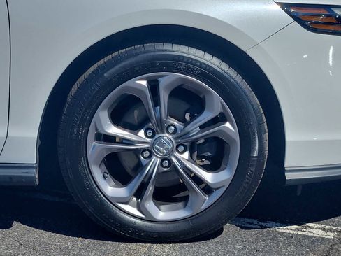 Certified 2023 Honda Accord EX image 8