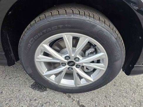 New 2025 Audi Q3 2.0T Premium Plus image 9