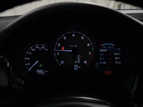 Used 2023 Porsche Macan S image 20