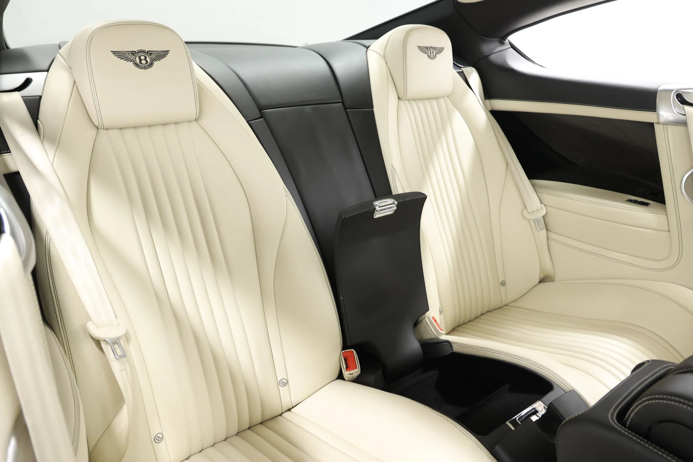 Used 2017 Bentley Continental GT AWD/4WD image 73