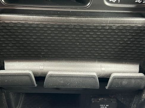 Used 2023 RAM 1500 Big Horn AWD/4WD image 31