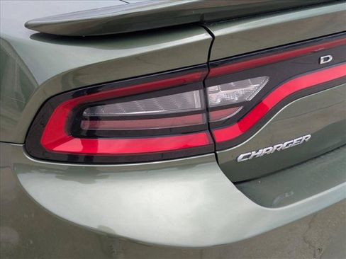 Used 2019 Dodge Charger GT RWD image 13