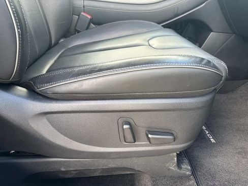 Used 2022 Hyundai Palisade Calligraphy image 18
