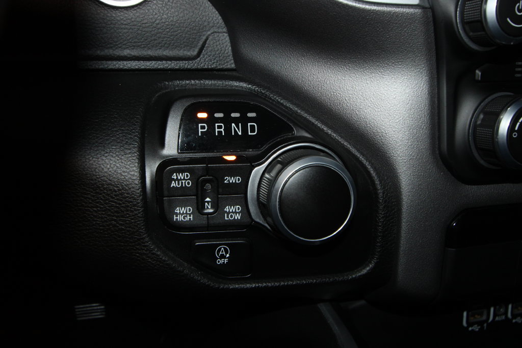 Used 2023 RAM 1500 Big Horn AWD/4WD image 13