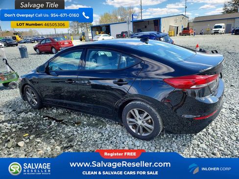 Used 2018 Hyundai Elantra SEL FWD image 3