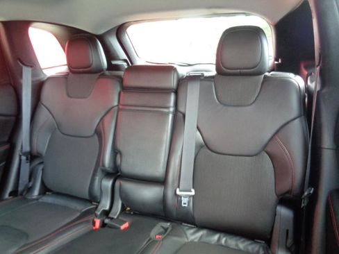 Used 2016 Jeep Cherokee Trailhawk AWD/4WD image 8