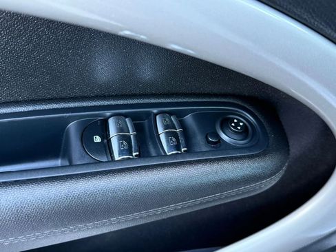 Used 2016 MINI Cooper Countryman image 46