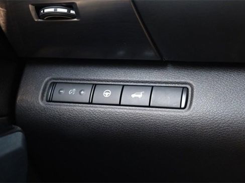 Certified 2024 Nissan Pathfinder SL image 21