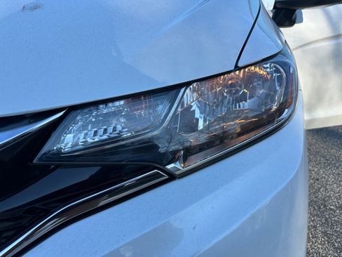 Used 2020 Honda Fit Sport image 27