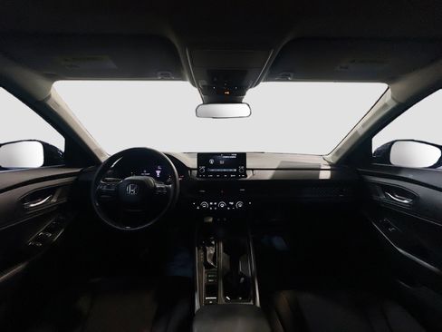 Used 2025 Honda Accord SE image 16