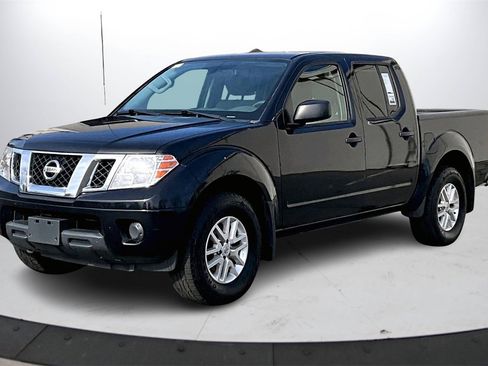 Used 2019 Nissan Frontier SV image 4
