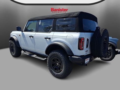 New 2026 Ford Bronco Badlands AWD/4WD image 4