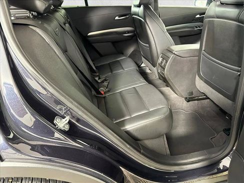 Used 2023 Cadillac XT4 Premium Luxury FWD image 15