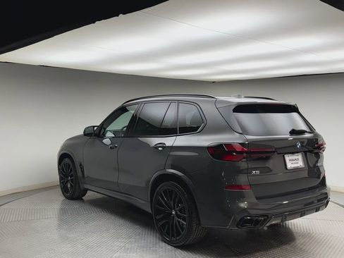 Used 2024 BMW X5 M60i w/ Climate Comfort Package image 4