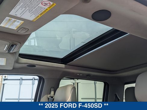 Used 2025 Ford F450 Platinum w/ Platinum Plus Package AWD/4WD image 50