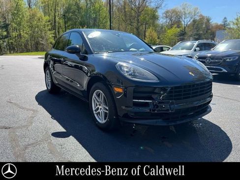 Used 2019 Porsche Macan AWD/4WD image 1