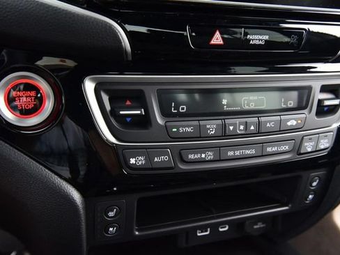 New 2026 Honda Ridgeline Black Edition image 18