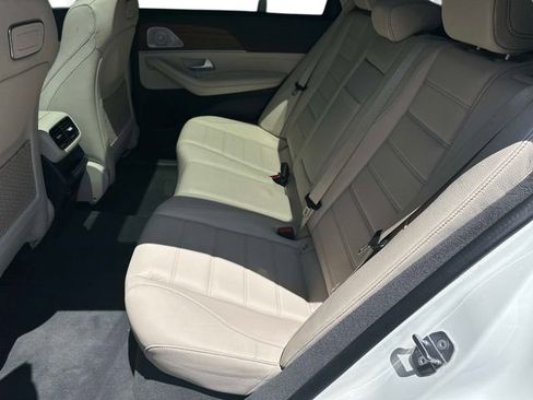 Used 2020 Mercedes-Benz GLE 450 4MATIC image 11