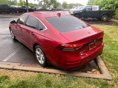 Used 2023 Honda Accord LX image 30