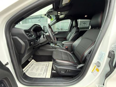 Used 2024 Ford Escape ST-Line w/ Tech Pack #1 AWD/4WD image 23