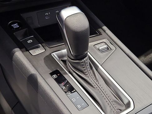 New 2026 Nissan Kicks SV w/ Charging Package image 11