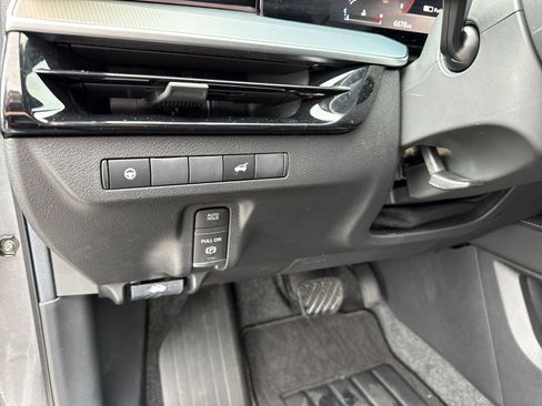 Used 2026 Nissan Murano SL AWD/4WD image 17