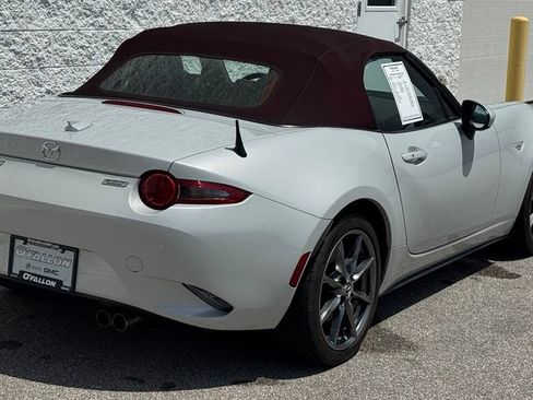 Used 2018 MAZDA MX-5 Miata Grand Touring RWD image 6
