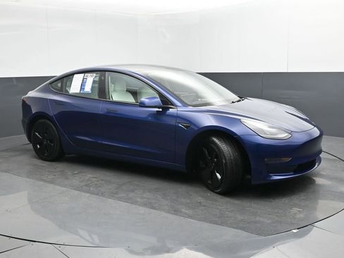 Used 2022 Tesla Model 3 Long Range image 7