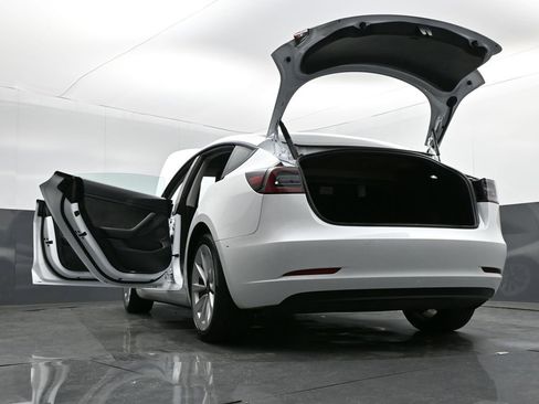 Used 2022 Tesla Model 3 Long Range image 39