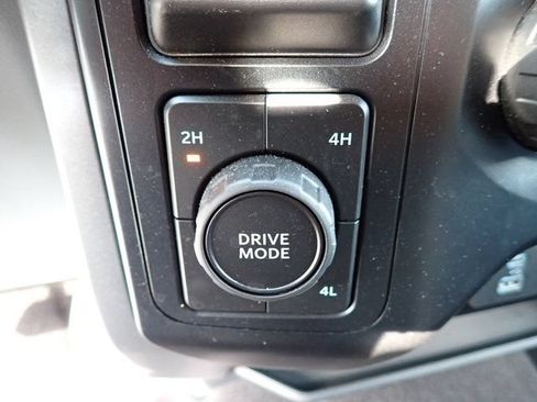 Used 2022 Ford F150 XLT AWD/4WD image 27