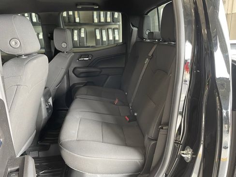 Used 2025 GMC Canyon Elevation w/ Convenience Package image 17