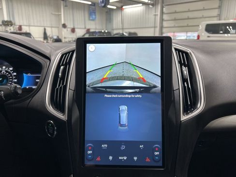 Certified 2024 Ford Edge SEL w/ Convenience Package image 21