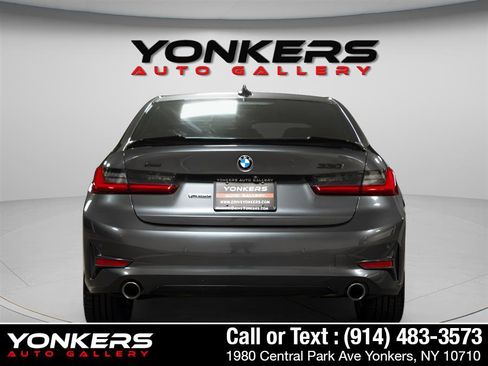 Used 2020 BMW 330i xDrive Sedan w/ Driving Assistance Package image 8
