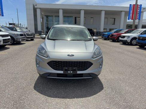 Certified 2022 Ford Escape SEL AWD/4WD image 3