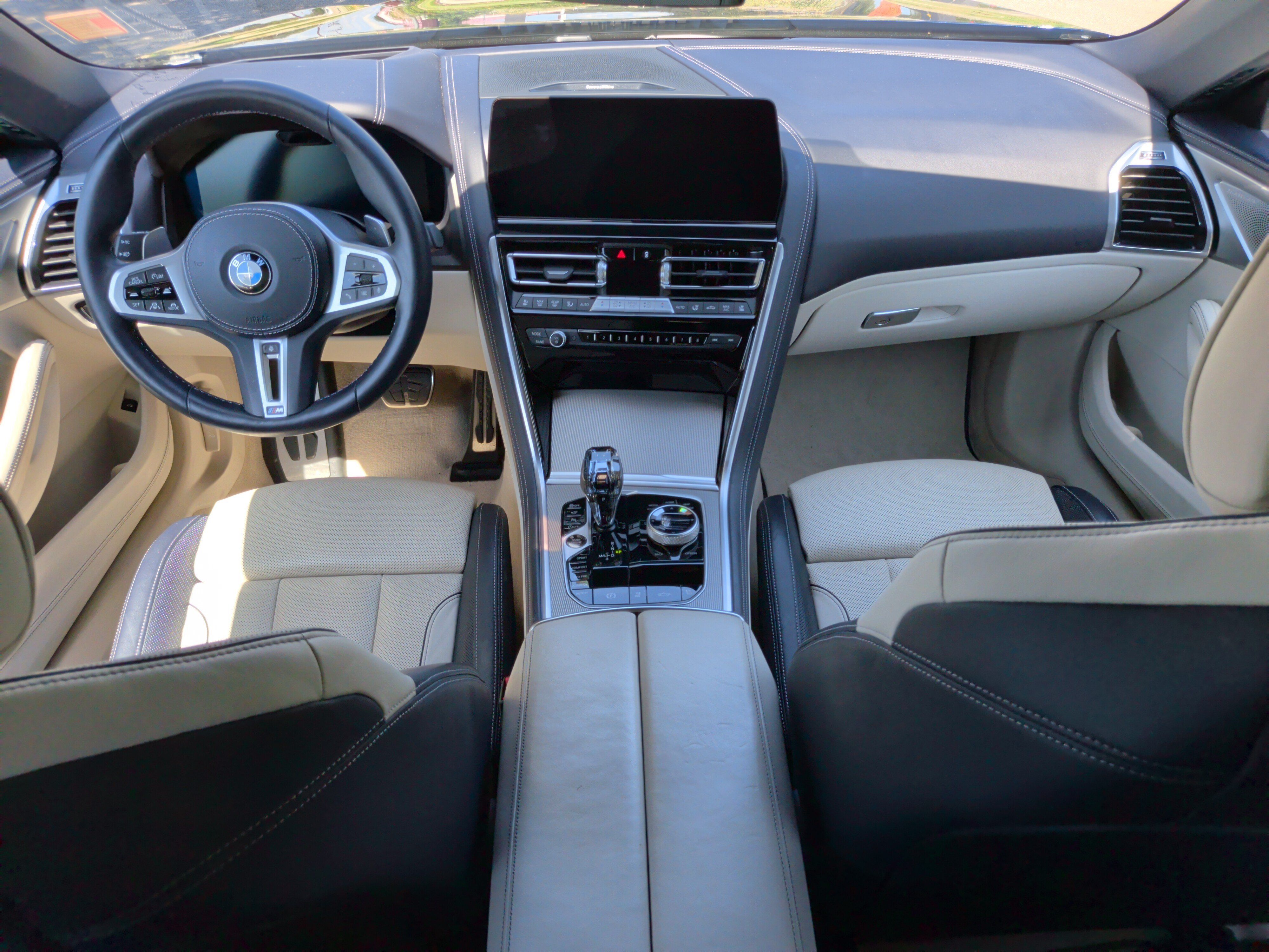 Used 2024 BMW M850i xDrive Convertible AWD/4WD image 30
