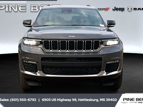 Used 2025 Jeep Grand Cherokee L Limited w/ Trailer Tow Package image 4