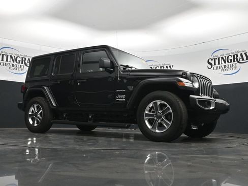 Used 2021 Jeep Wrangler Unlimited Sahara AWD/4WD image 26