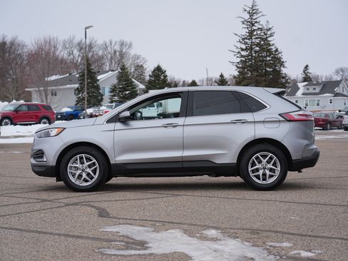 Used 2023 Ford Edge SEL w/ Convenience Package image 7