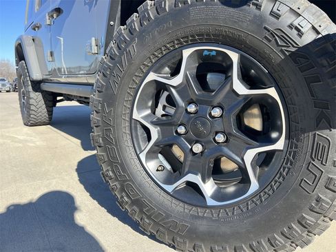 Used 2022 Jeep Wrangler Unlimited Rubicon 4xe w/ Cold Weather Group image 9