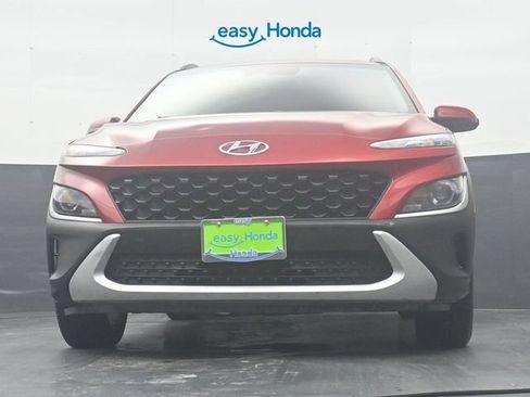 Used 2022 Hyundai Kona SEL FWD image 28