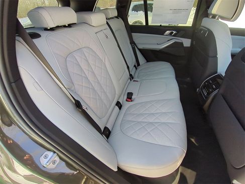 New 2026 BMW X5 xDrive40i image 27