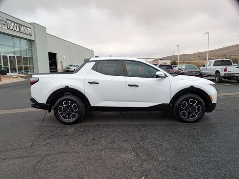 Used 2024 Hyundai Santa Cruz SEL image 2